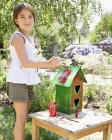 How to Make a Recycled Bird House | HowStuffWorks